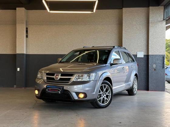 FIAT FREEMONT 2.4 PRECISION 16V GASOLINA 4P AUTOMÁTICO